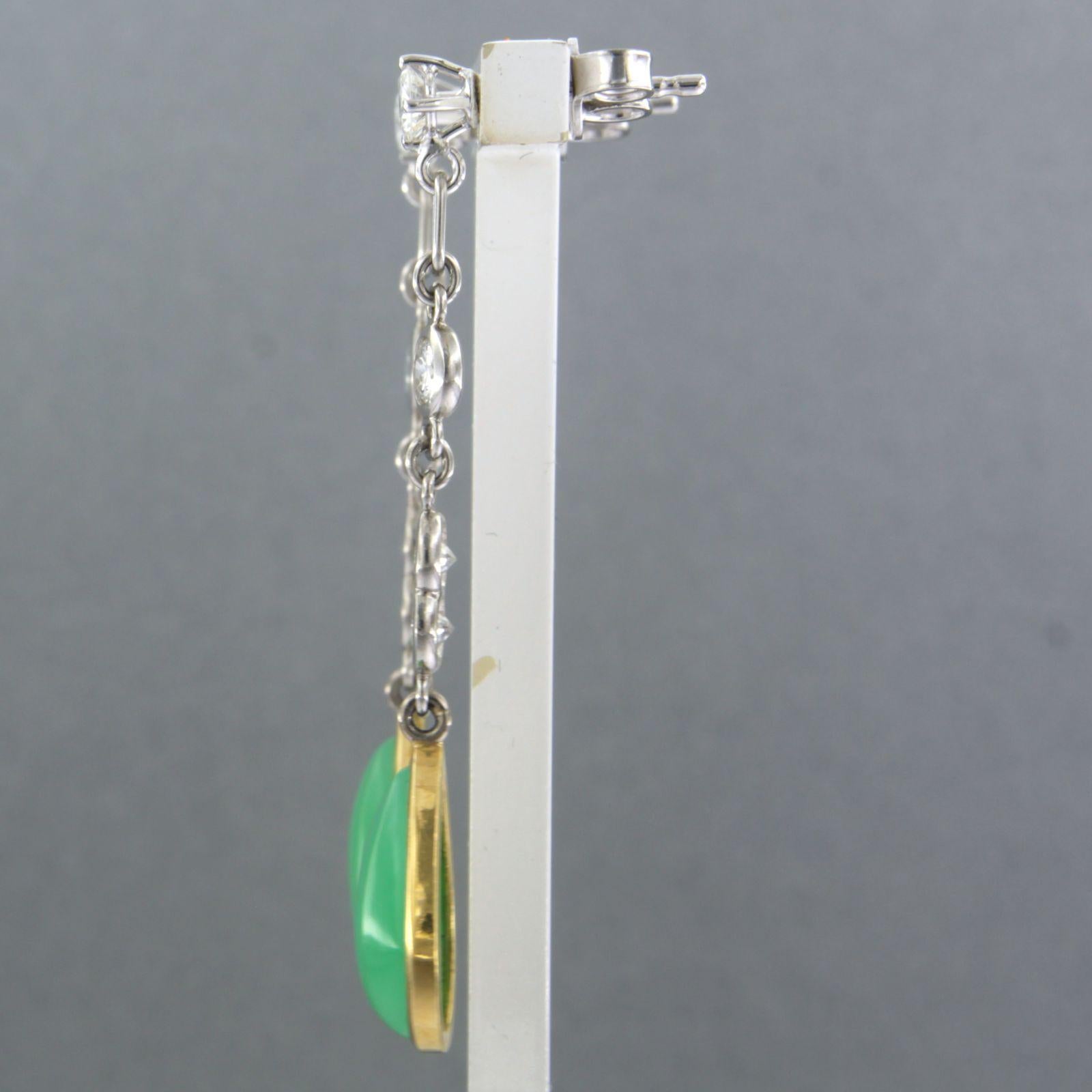 Modern Earrings with chrysophrase and brilliant cut diamonds up to 1.32ct 18k gold For Sale