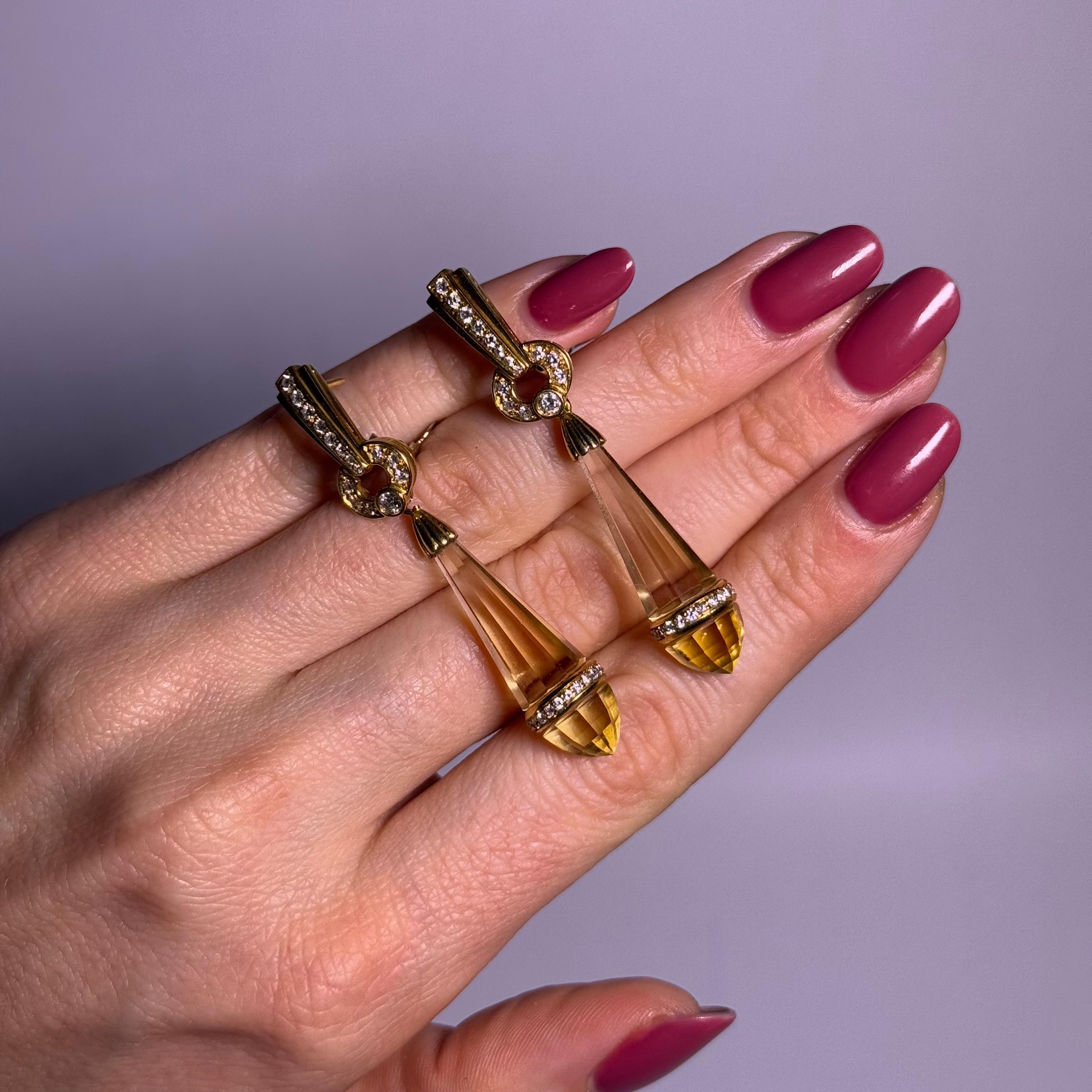 Modern Earrings with Citrines & Diamonds in 18 Karat Yellow Gold by Gübelin For Sale