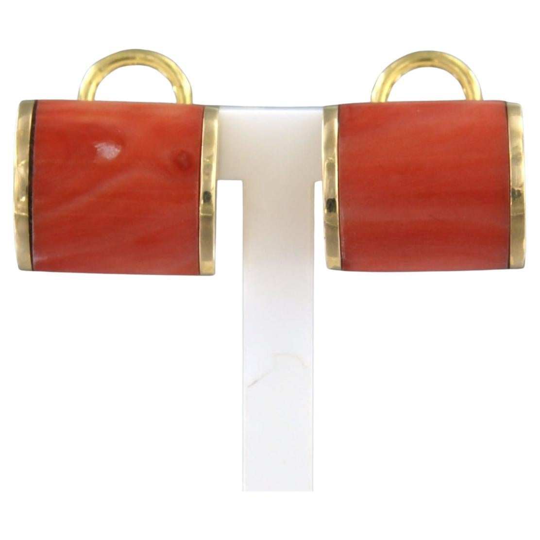 Orecchini con corallo - 13,1 grammi - Oro giallo 18k