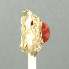Pendientes con coral 6,8 gramos oro amarillo 14k