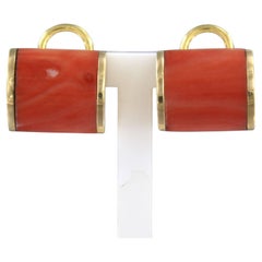 Pendientes con Corallium Rubrum - 13,1 gramos - oro amarillo de 18 quilates