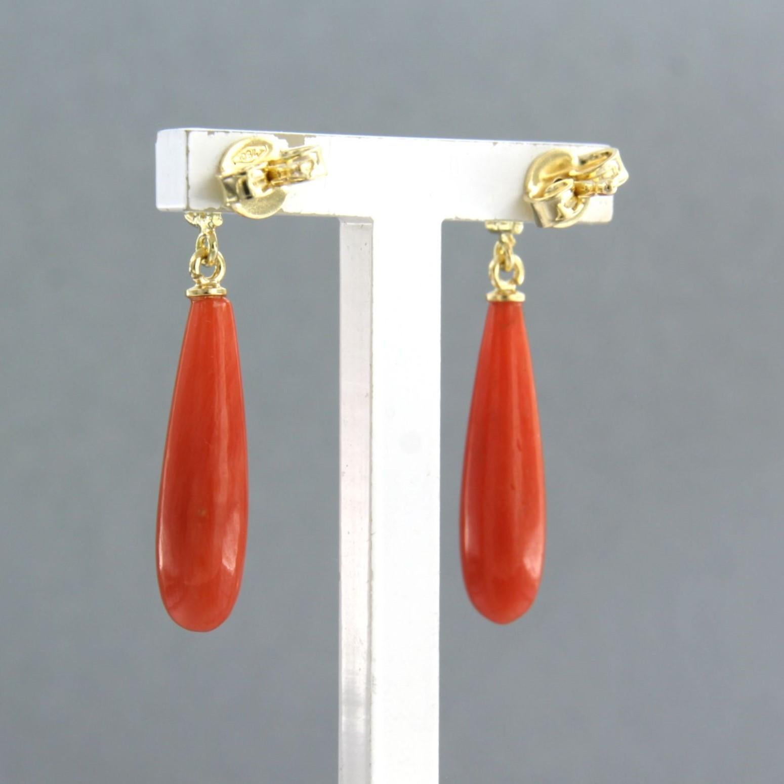 Women's Earrings with Corallium Rubrum and brilliant cut diamonds up to 0.28ct 18k gold For Sale