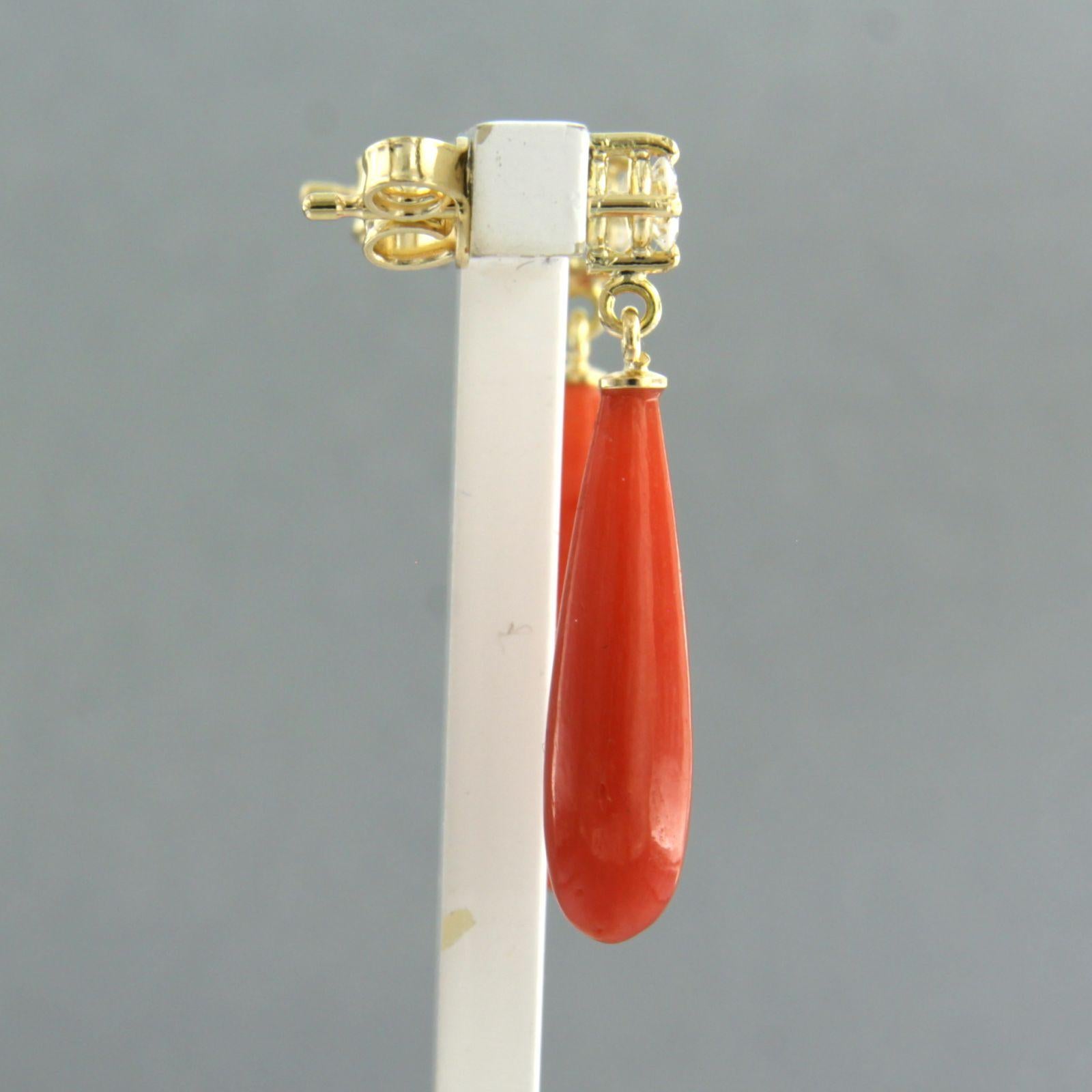 Earrings with Corallium Rubrum and brilliant cut diamonds up to 0.28ct 18k gold For Sale 1
