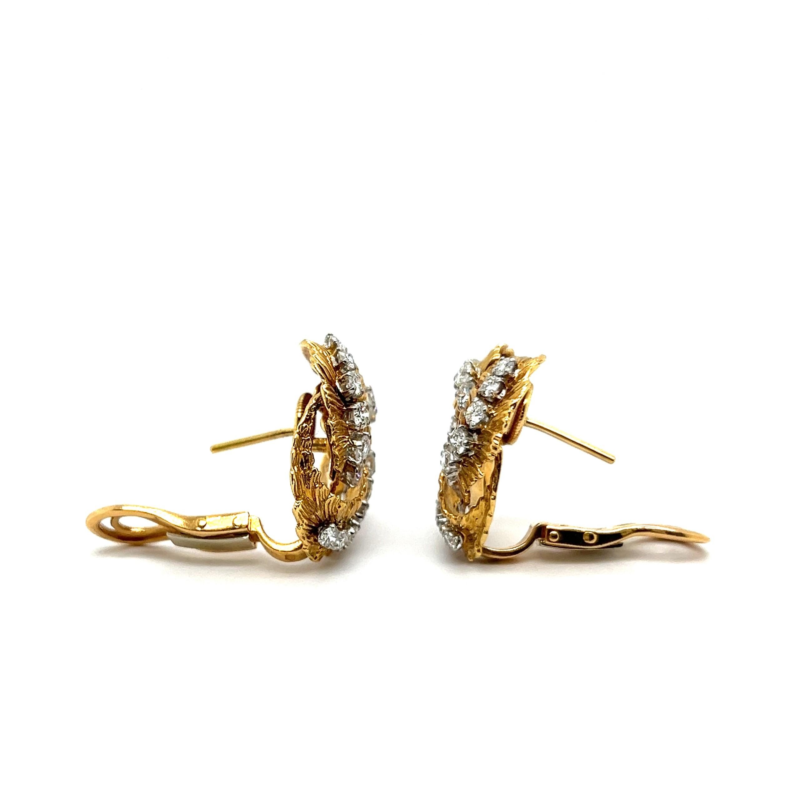 Brilliant Cut Earrings with Diamonds in 18 Karat Yellow Gold by Gübelin For Sale