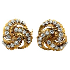 Retro Earrings with Diamonds in 18 Karat Yellow Gold by Gübelin