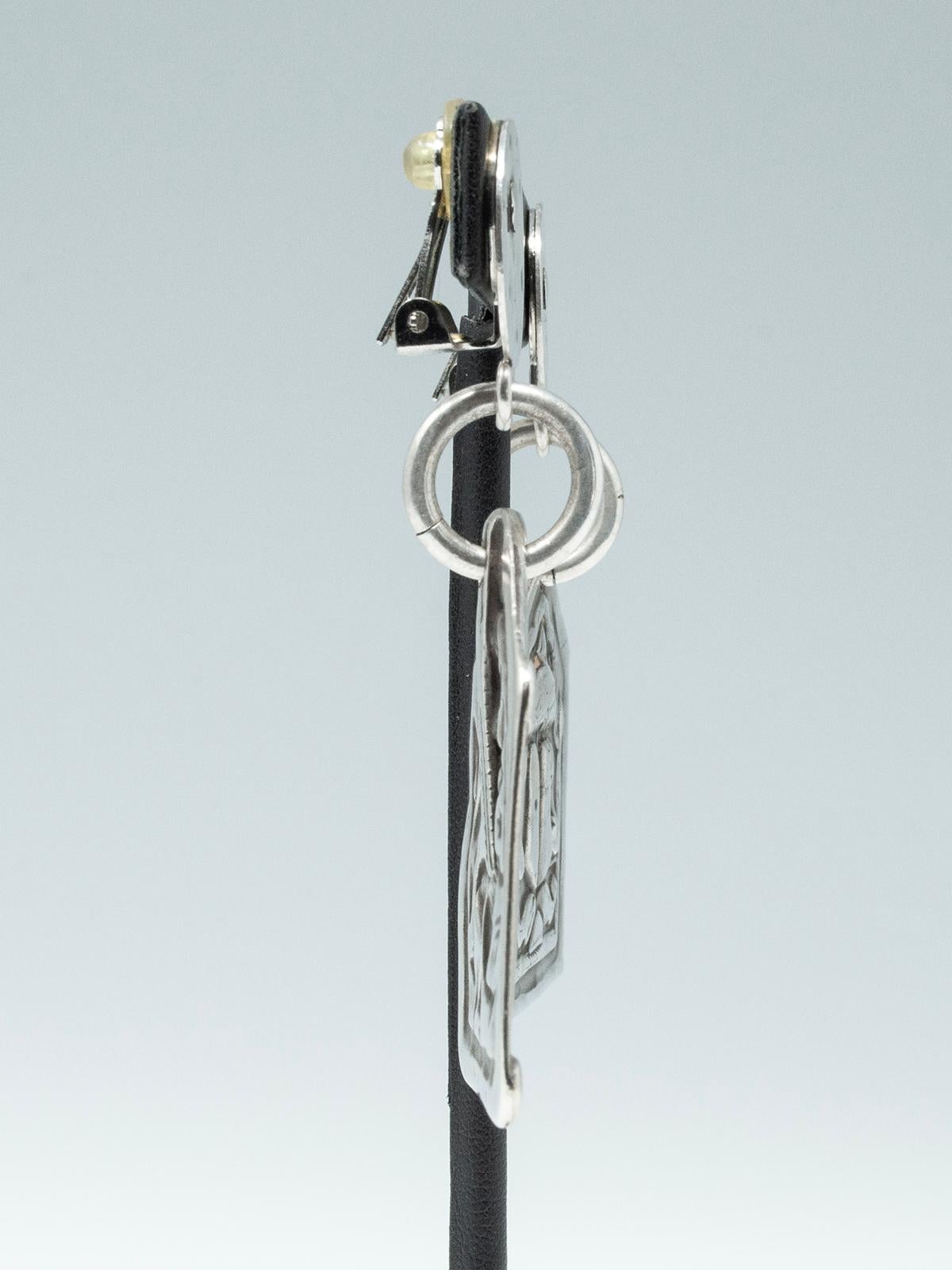 Earrings with Early 20th Century Silver Charms from India by Jewels In Good Condition For Sale In Point Richmond, CA