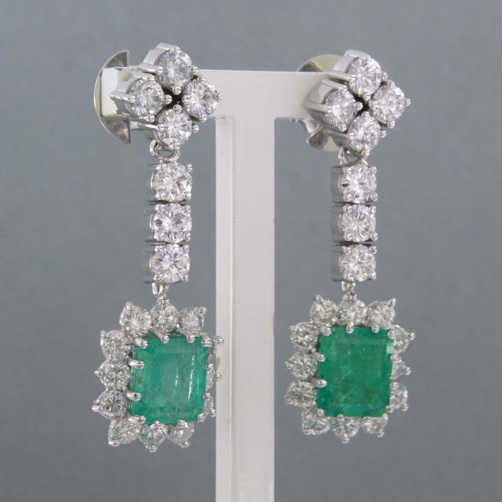Boucles d'oreilles avec émeraude 3.60ct et diamants taille brillant 5.00ct or 14k Excellent état - En vente à The Hague, ZH