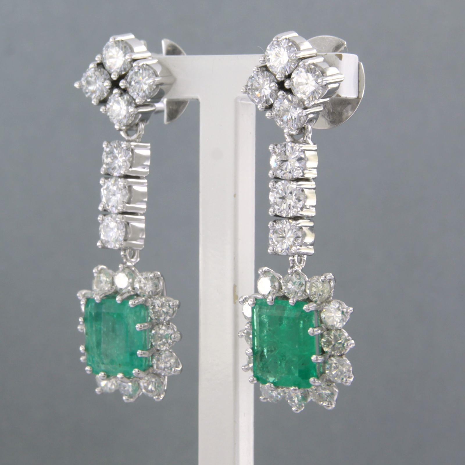 Boucles d'oreilles avec émeraude 3.60ct et diamants taille brillant 5.00ct or 14k Pour femmes en vente
