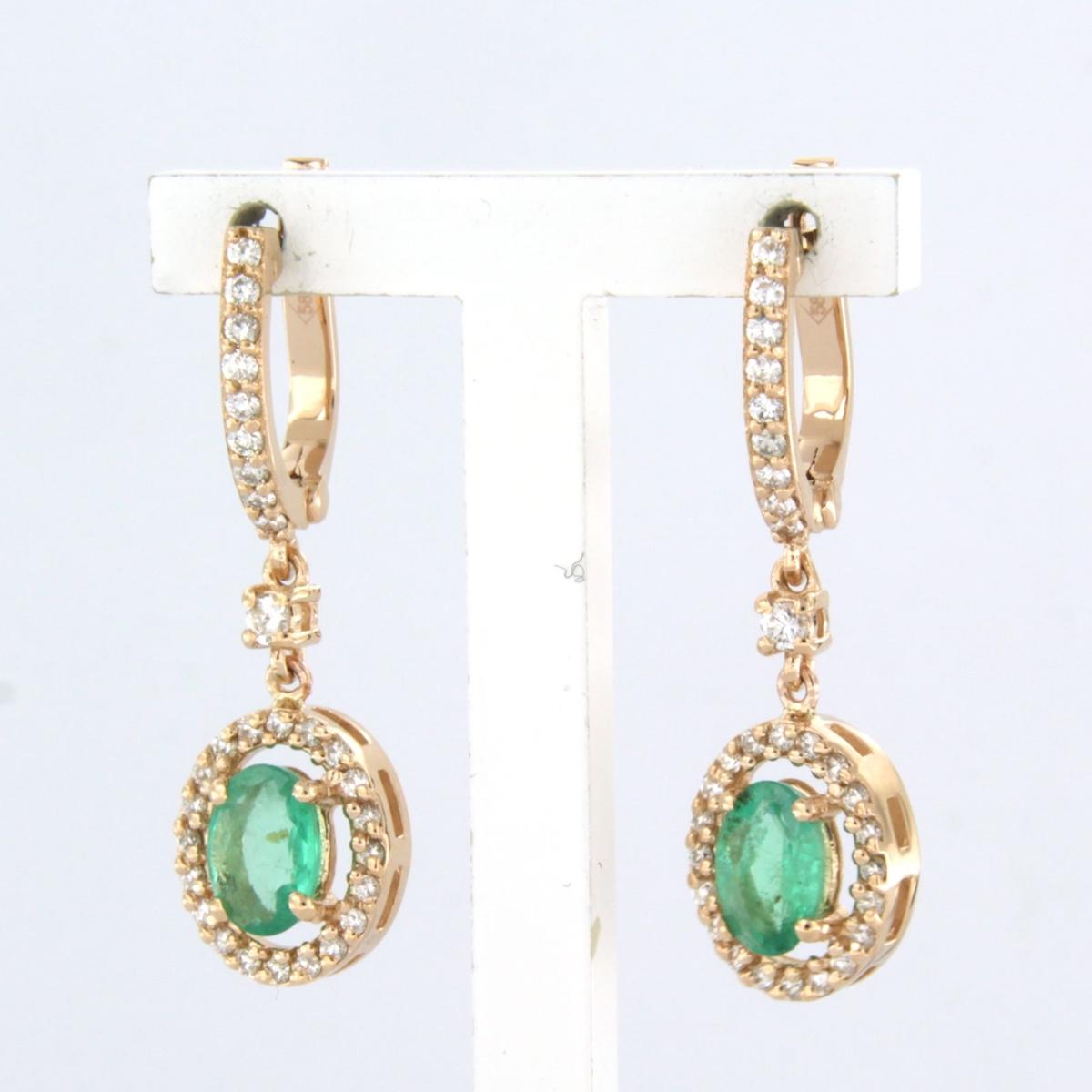 Modern Earrings with Emerald and Diamonds 14k pink gold For Sale