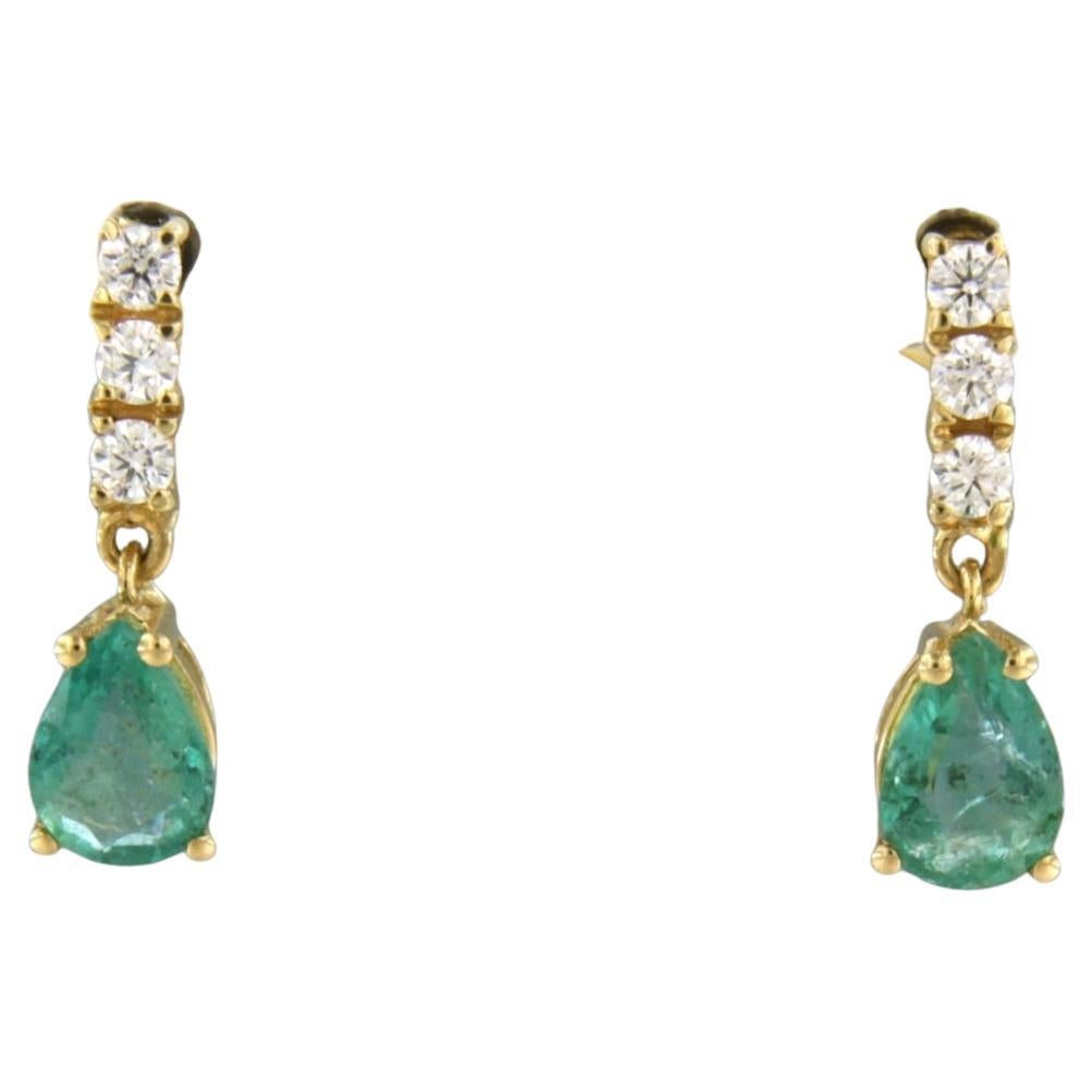 Earrings with emerald and diamonds 18k yellow gold For Sale