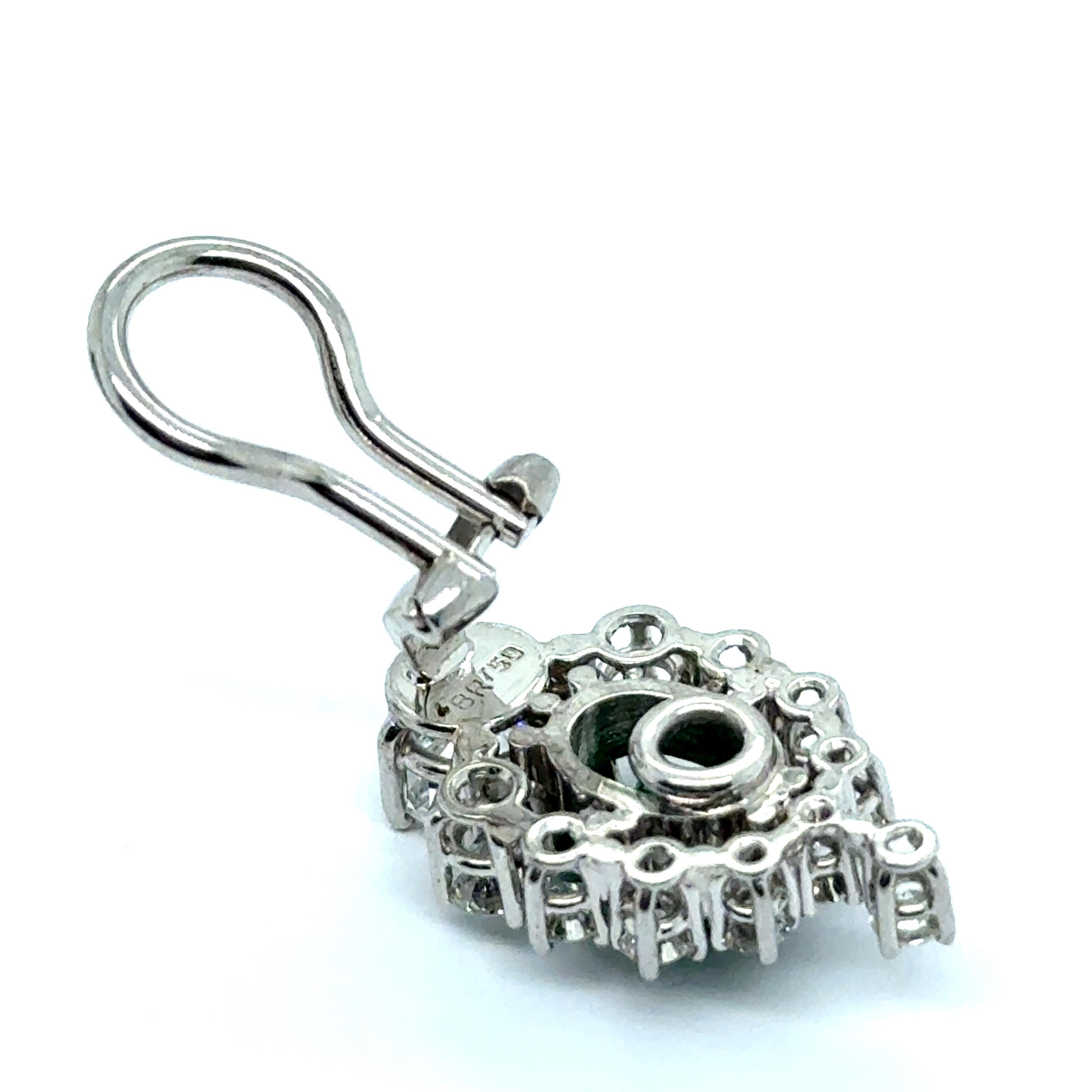 Earrings with Emeralds & Diamonds in 18 Karat White Gold For Sale 4