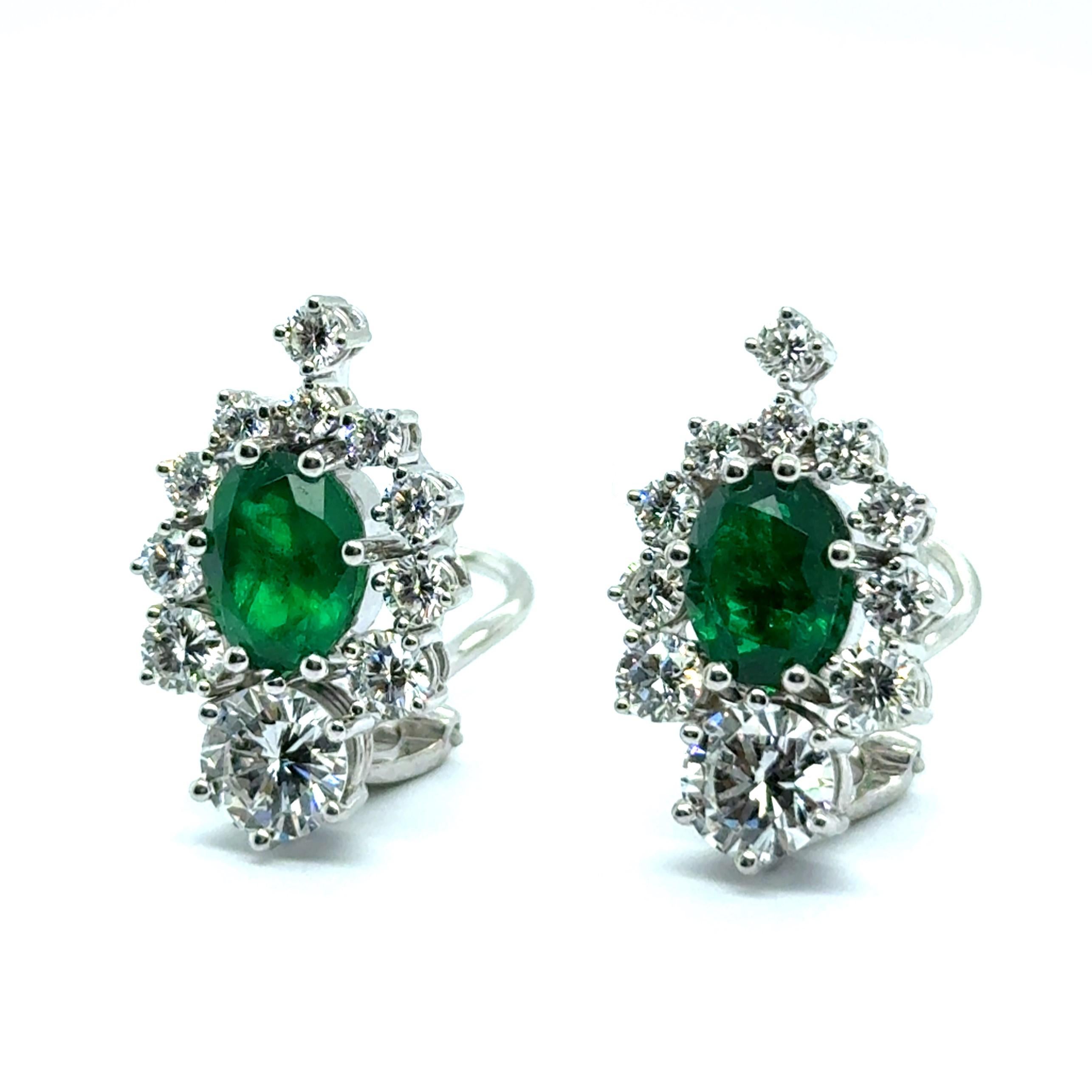Earrings with Emeralds & Diamonds in 18 Karat White Gold For Sale 5