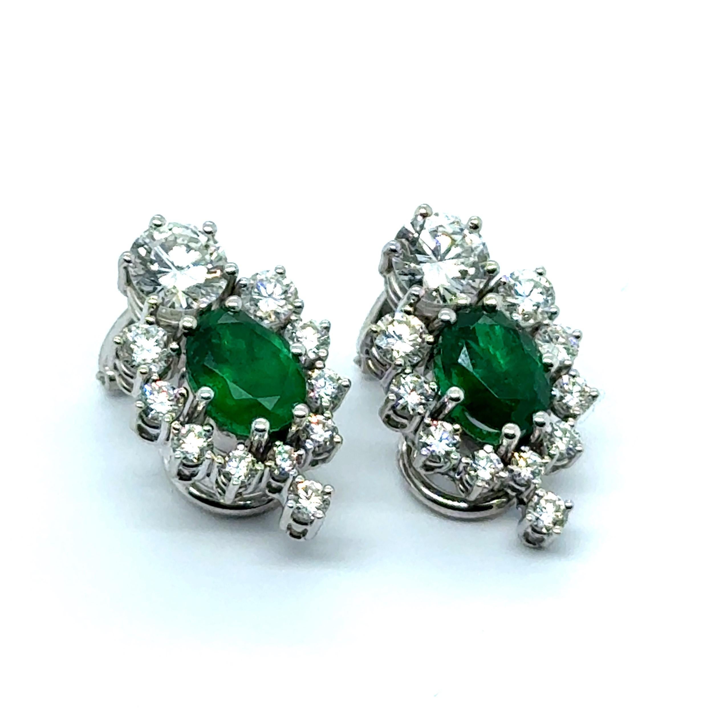 Earrings with Emeralds & Diamonds in 18 Karat White Gold For Sale 7