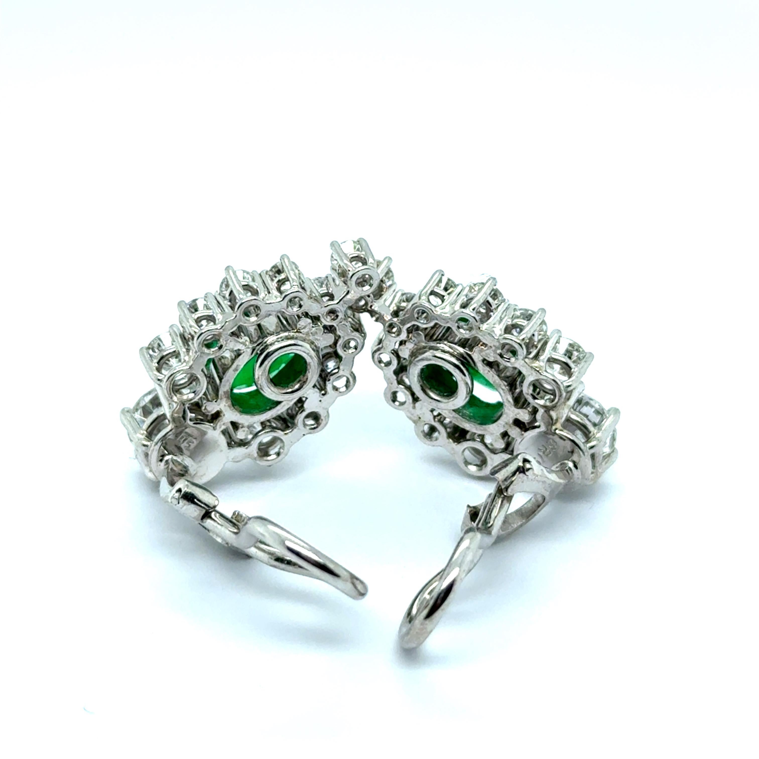 Earrings with Emeralds & Diamonds in 18 Karat White Gold For Sale 1