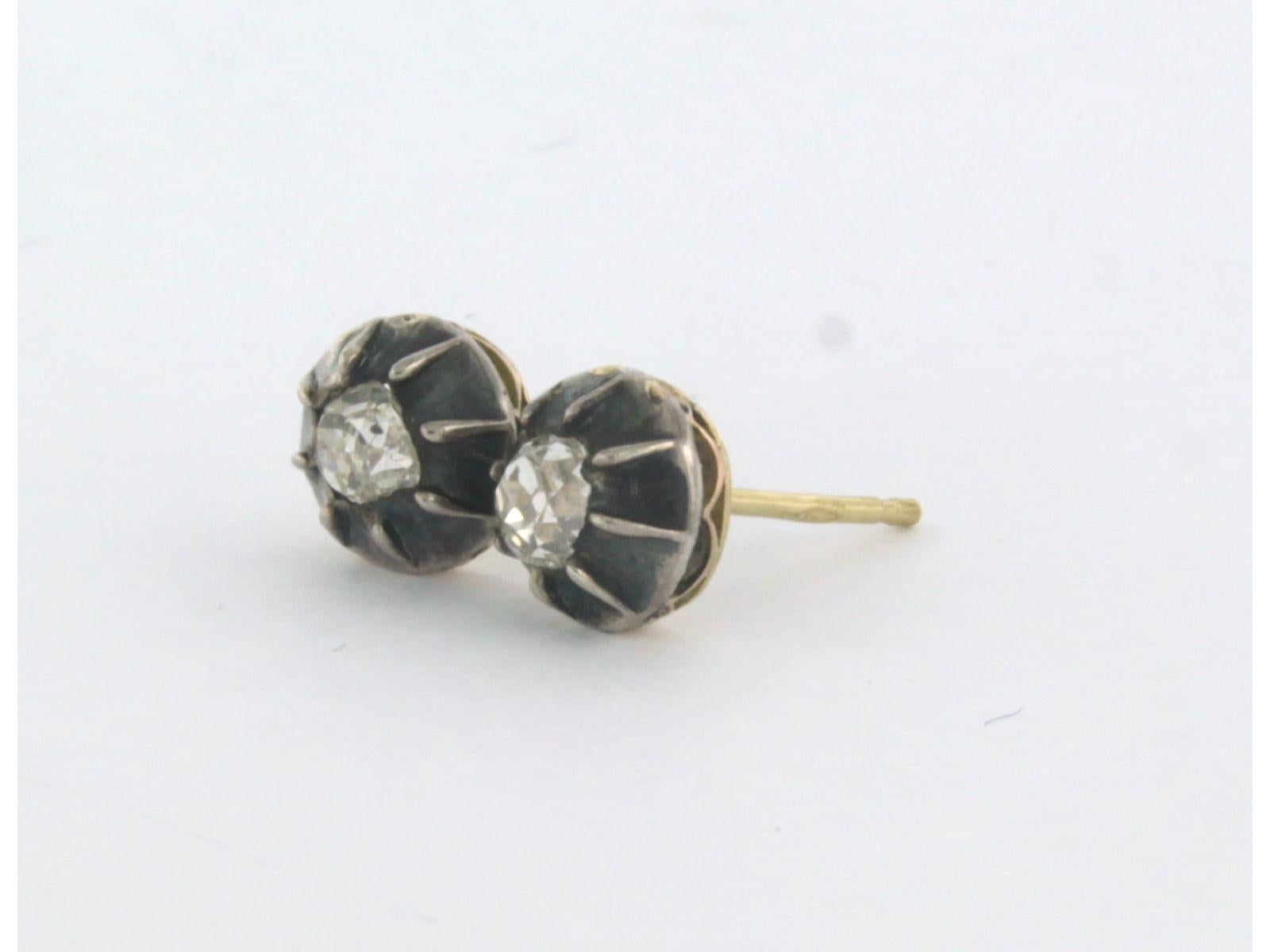 Début de l'époque victorienne Boucles d'oreilles avec diamants taille ancienne jusqu'à 0,70ct Or 18k et argent 2,3 grammes en vente