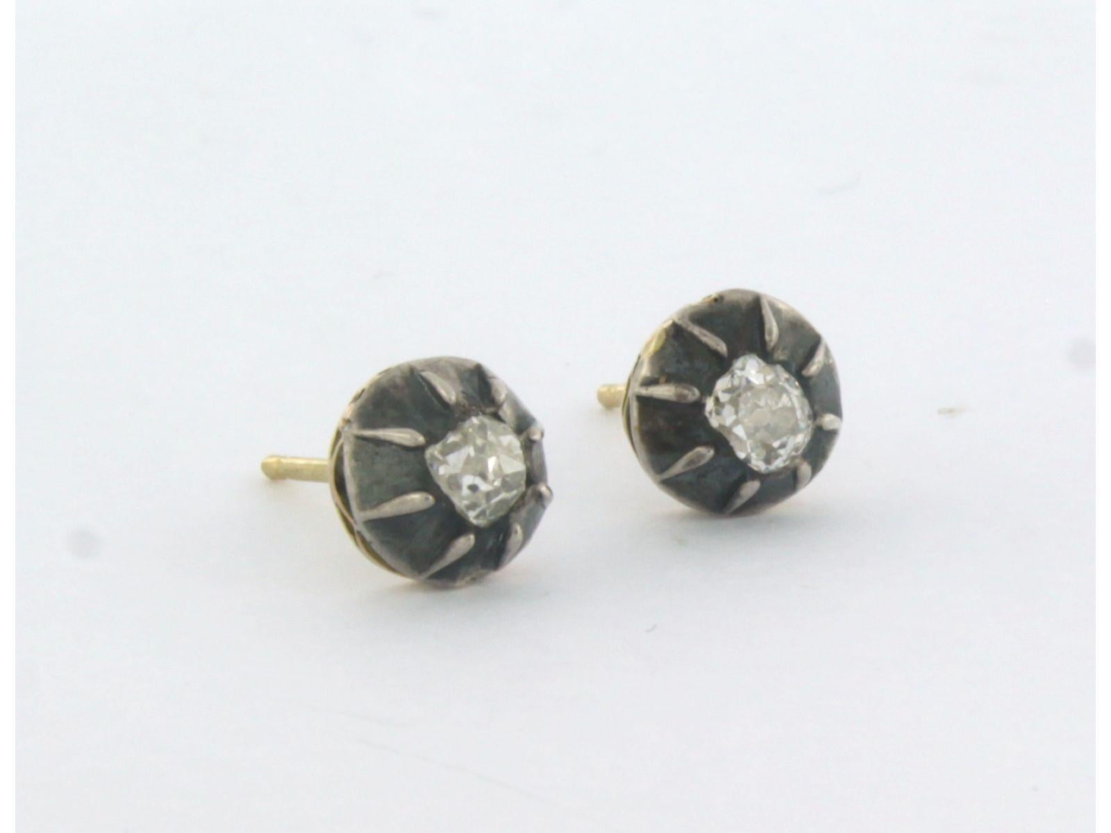 Taille vieille mine Boucles d'oreilles avec diamants taille ancienne jusqu'à 0,70ct Or 18k et argent 2,3 grammes en vente