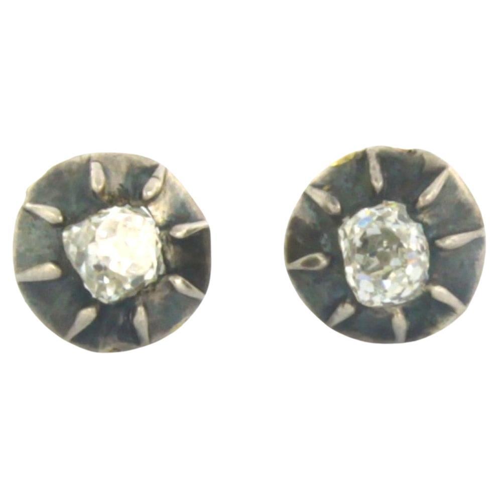 Boucles d'oreilles avec diamants taille ancienne jusqu'à 0,70ct Or 18k et argent 2,3 grammes en vente