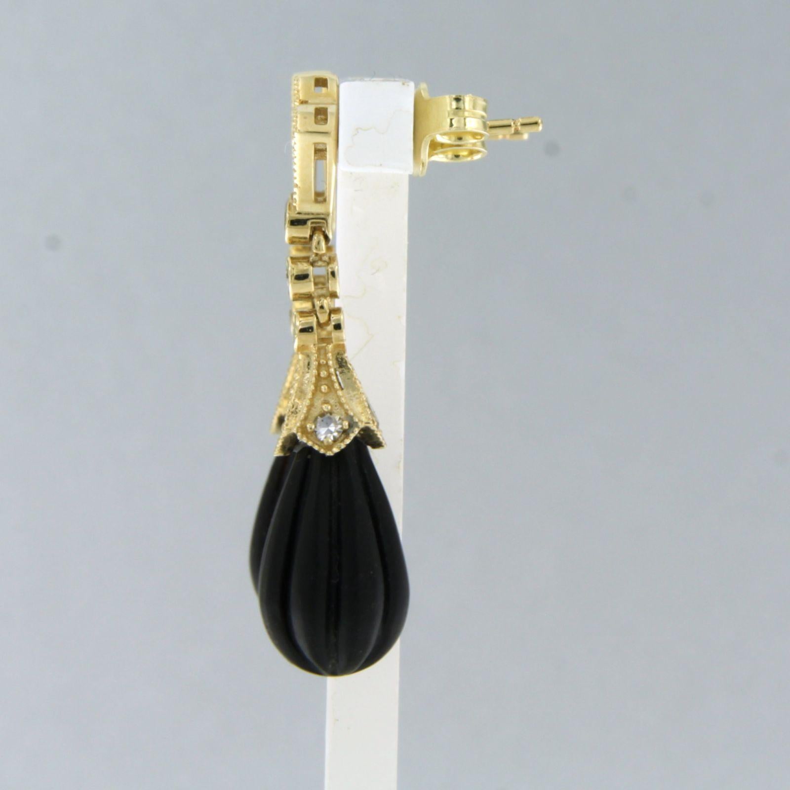 Boucles d'oreilles en or jaune 14 carats avec onyx et diamants taille unique jusqu'à 0,36 carat Neuf - En vente à The Hague, ZH