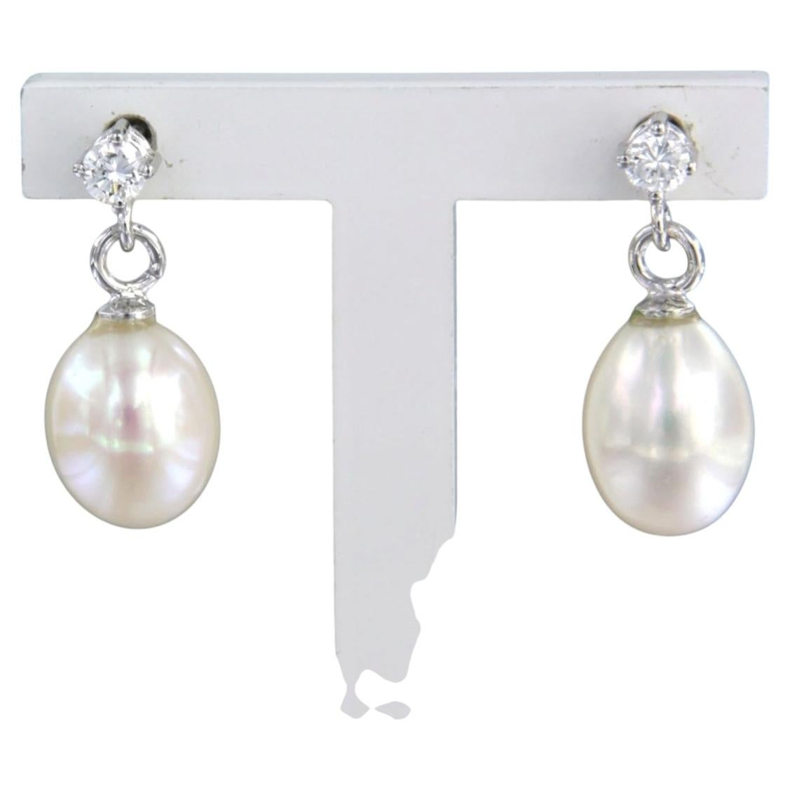 Earrings with pearl and brilliant cut diamonds up to 0.40ct 18k gold 3.5 grams