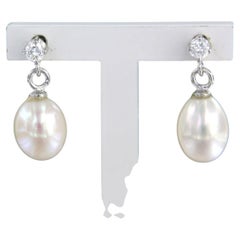 Earrings with pearl and brilliant cut diamonds up to 0.40ct 18k gold 3.5 grams