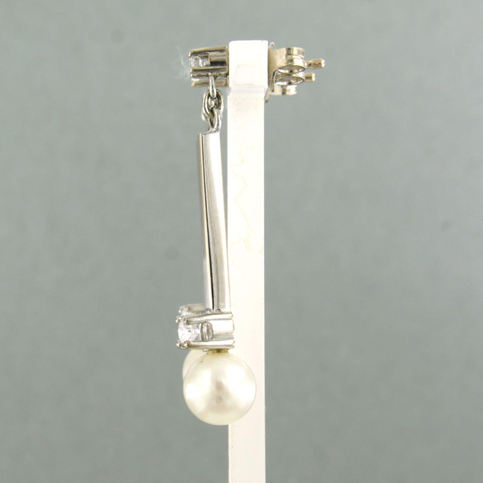 Brilliant Cut Earrings with pearl and brilliant cut diamonds up to 0.40ct 18k white gold