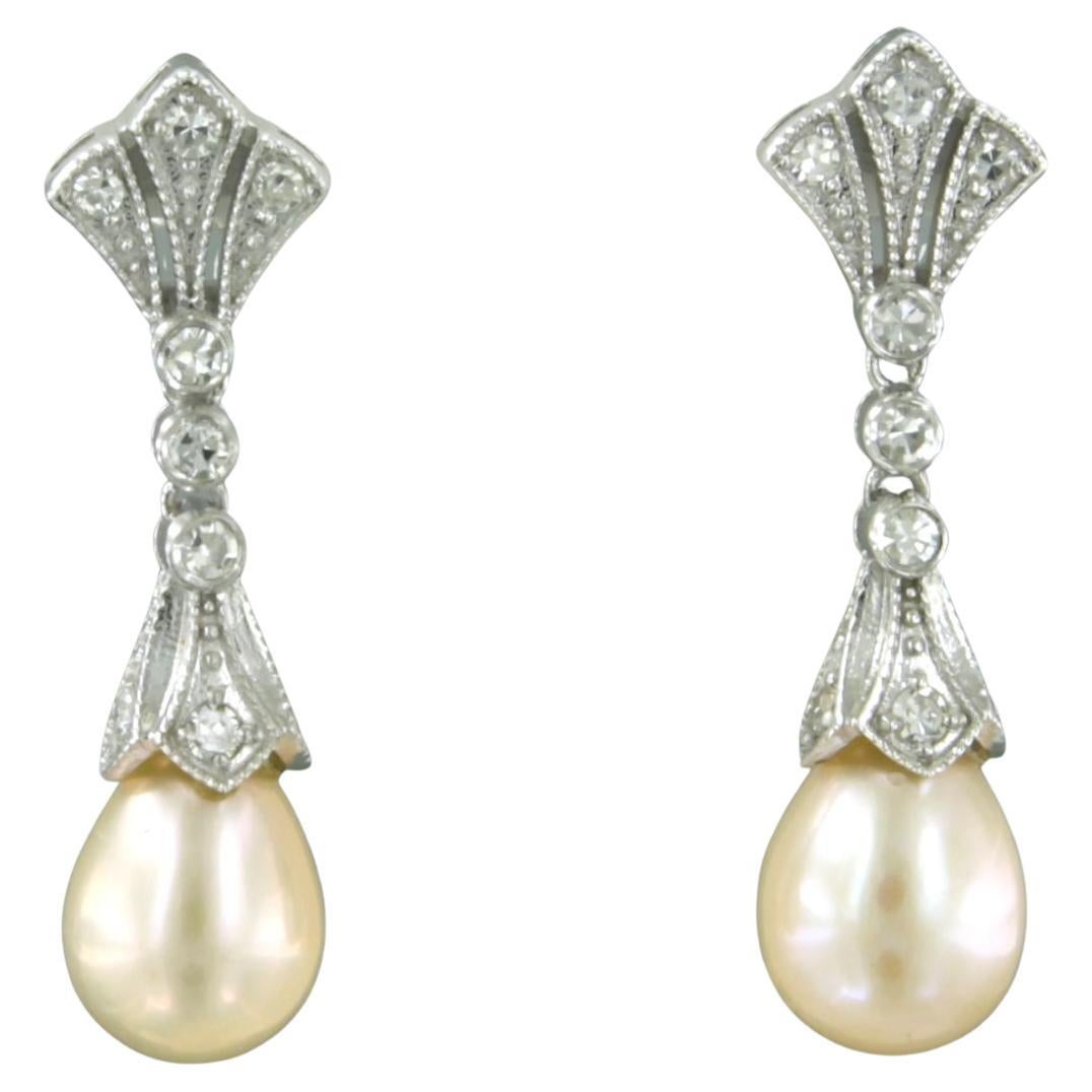 Orecchini con perla e diamante taglio singolo fino a 0,34 carati in oro bianco 14k