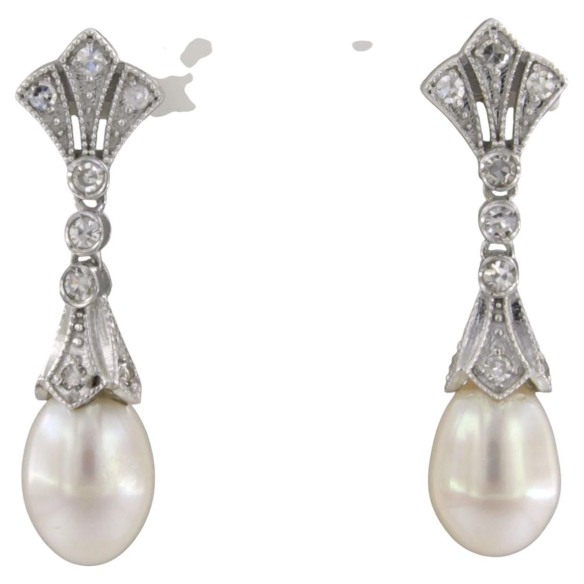 Pendientes con perla y diamantes talla única hasta 0,20 ct Oro de 14k 4,3 gramos