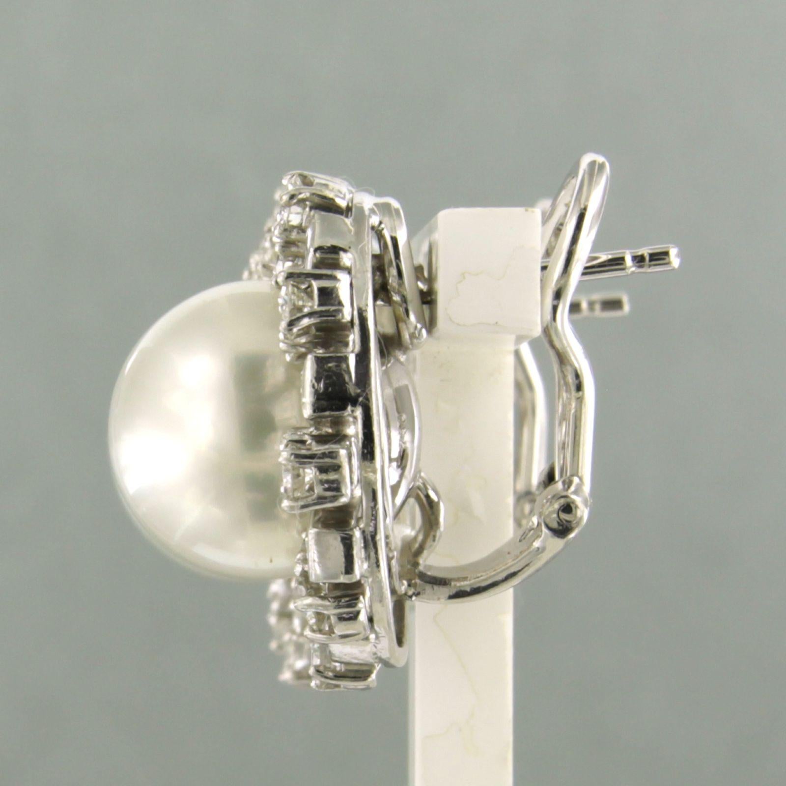 Modern Earrings with pearl, baguette and brilliant cut diamond up to 2.40ct 18k gold For Sale