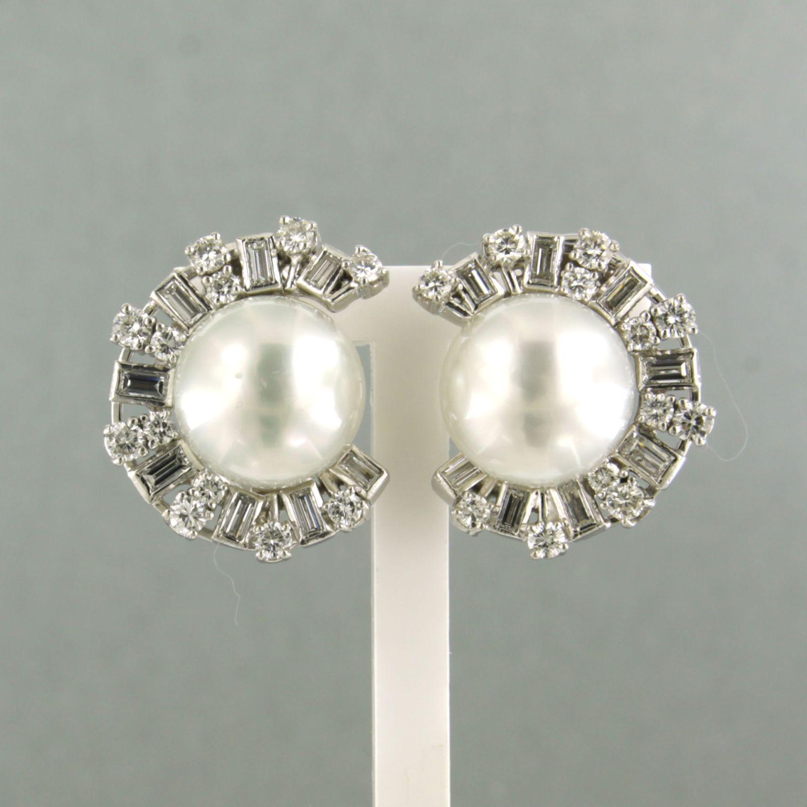 Women's Earrings with pearl, baguette and brilliant cut diamond up to 2.40ct 18k gold For Sale
