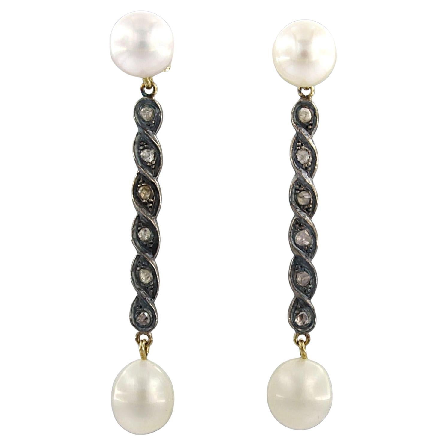 Boucles d'oreilles en or et argent 14 carats avec perles et diamants taille rose jusqu'à 0,05 carat