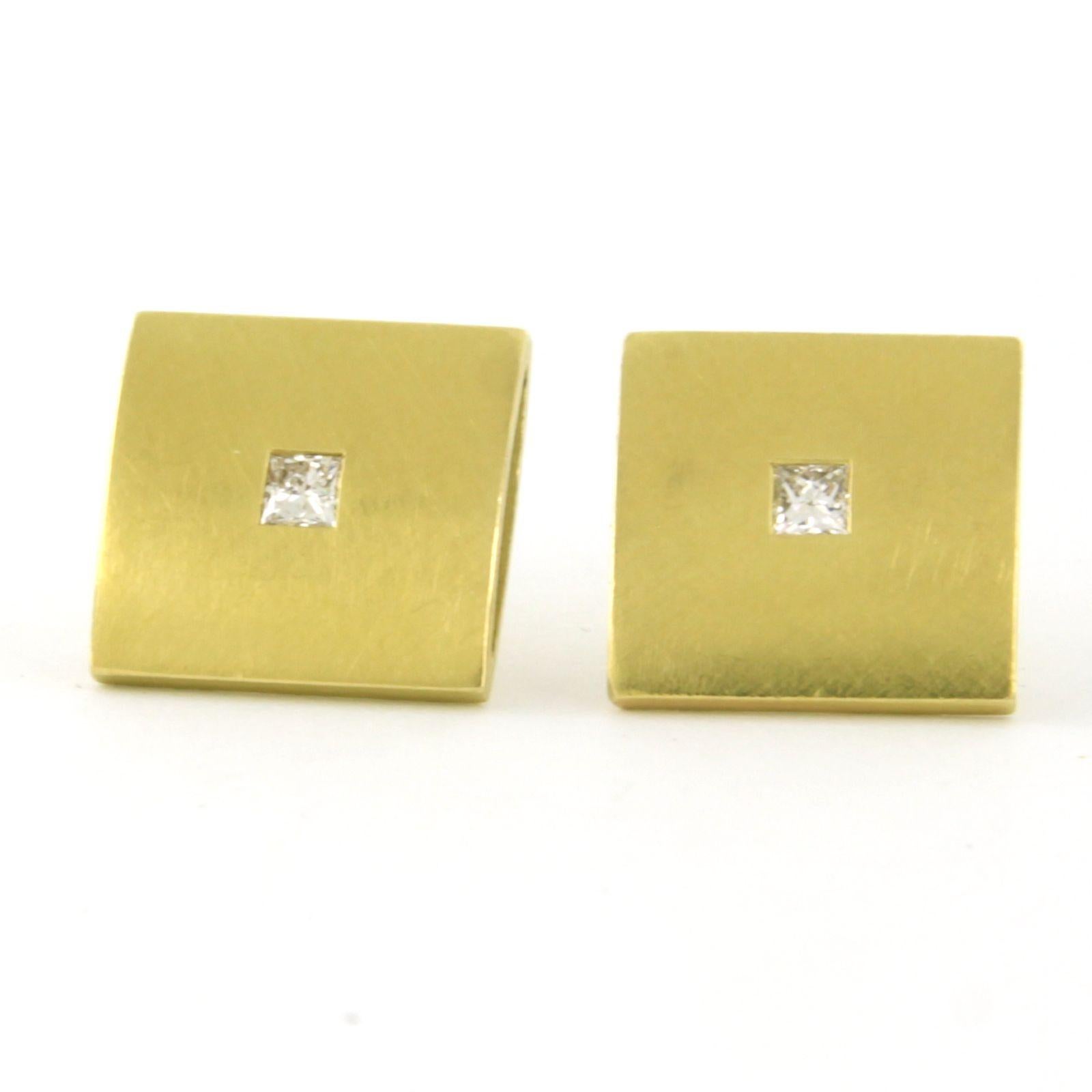 Boucles d'oreilles avec diamants de taille princesse jusqu'à 0,12ct Or 18k 8,5 grammes en vente 1