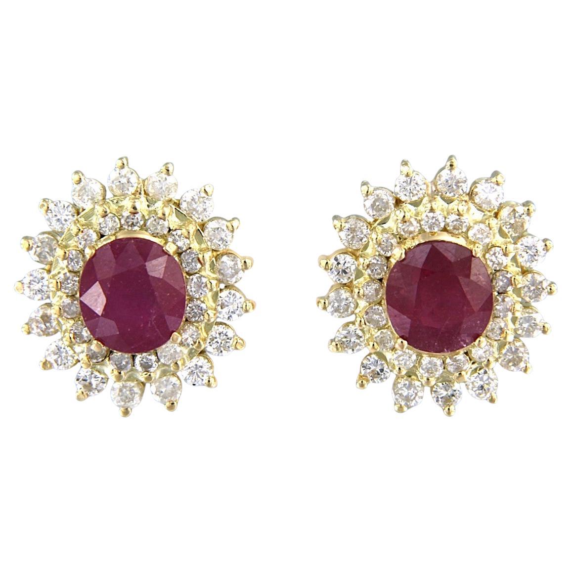 Orecchini con rubino e diamanti taglio brillante fino a 2,00ct Oro 18k 9,3 grammi