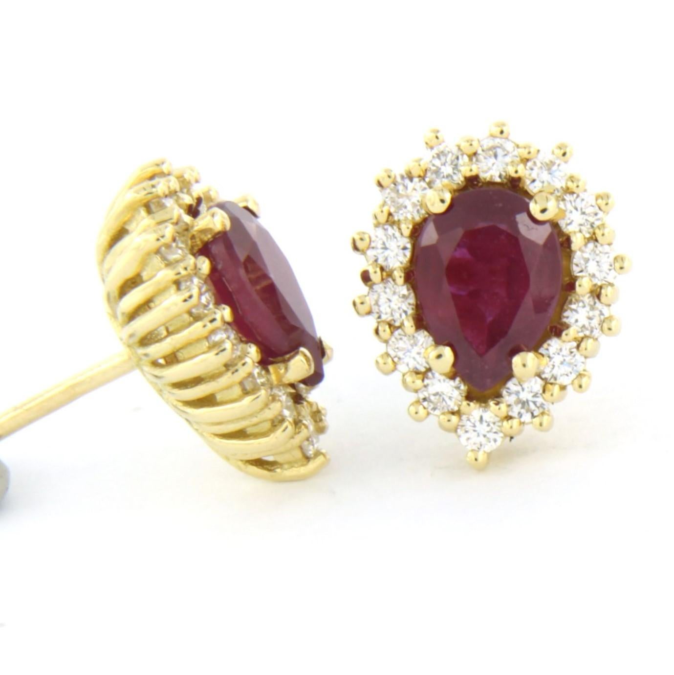 Earrings with ruby up to 1.80ct and brilliant cut diamonds up to 0.50ct 18k gold Corte brillante en venta