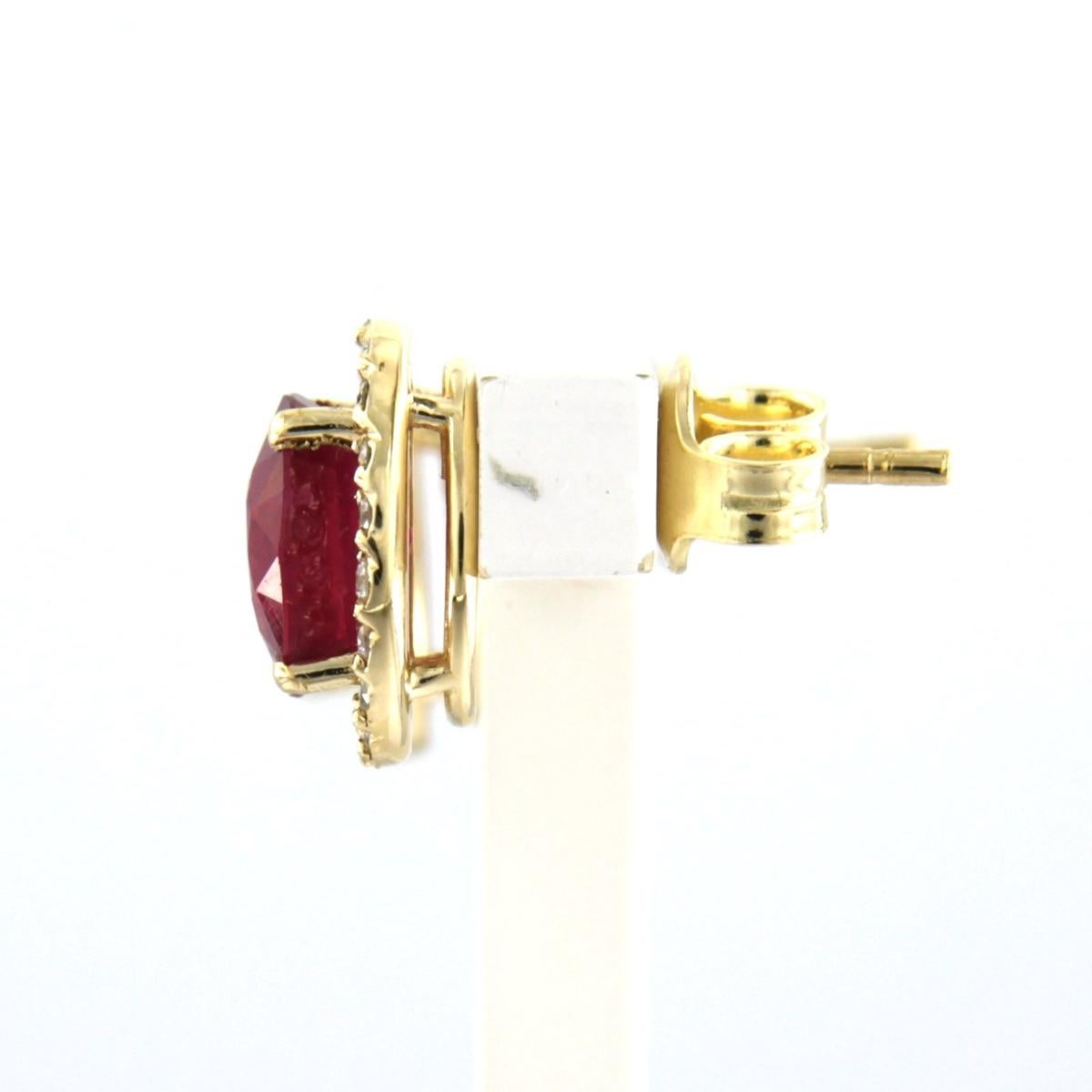 Moderne Boucles d'oreilles avec rubis jusqu'à 2,40ct et diamants taille brillant jusqu'à 0,20ct Or 14k en vente