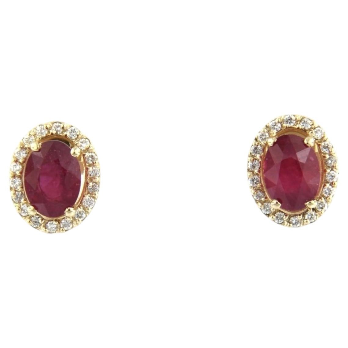 Ohrringe mit Rubin bis zu 2,40 Karat und Diamanten im Brillantschliff bis zu 0,20 Karat 14k Gold
