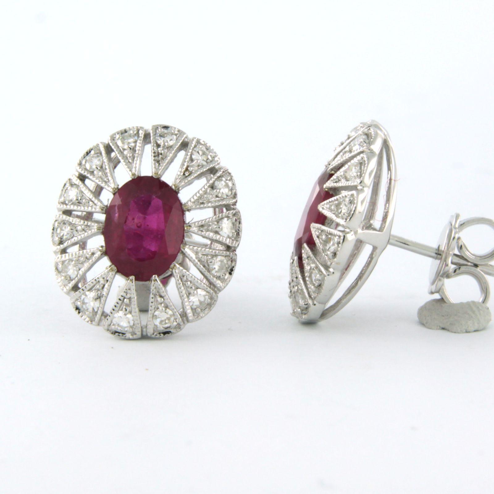 Boucles d'oreilles avec rubis jusqu'à 2,90ct et diamants taille unique jusqu'à 0,48ct or 14k Pour femmes en vente