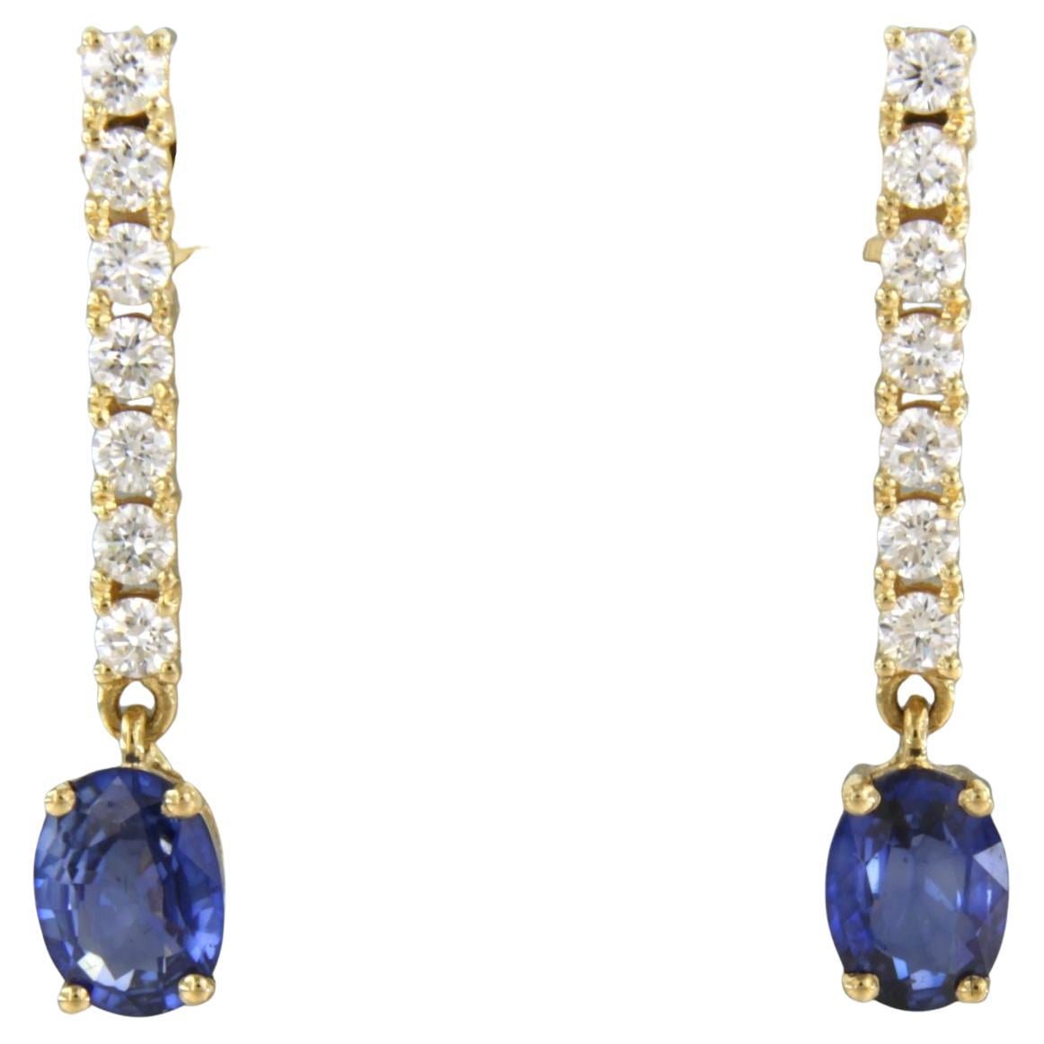 Boucles d'oreilles avec saphir 1,75ct et diamants taille brillant jusqu'à 0,54ct Or 18k en vente