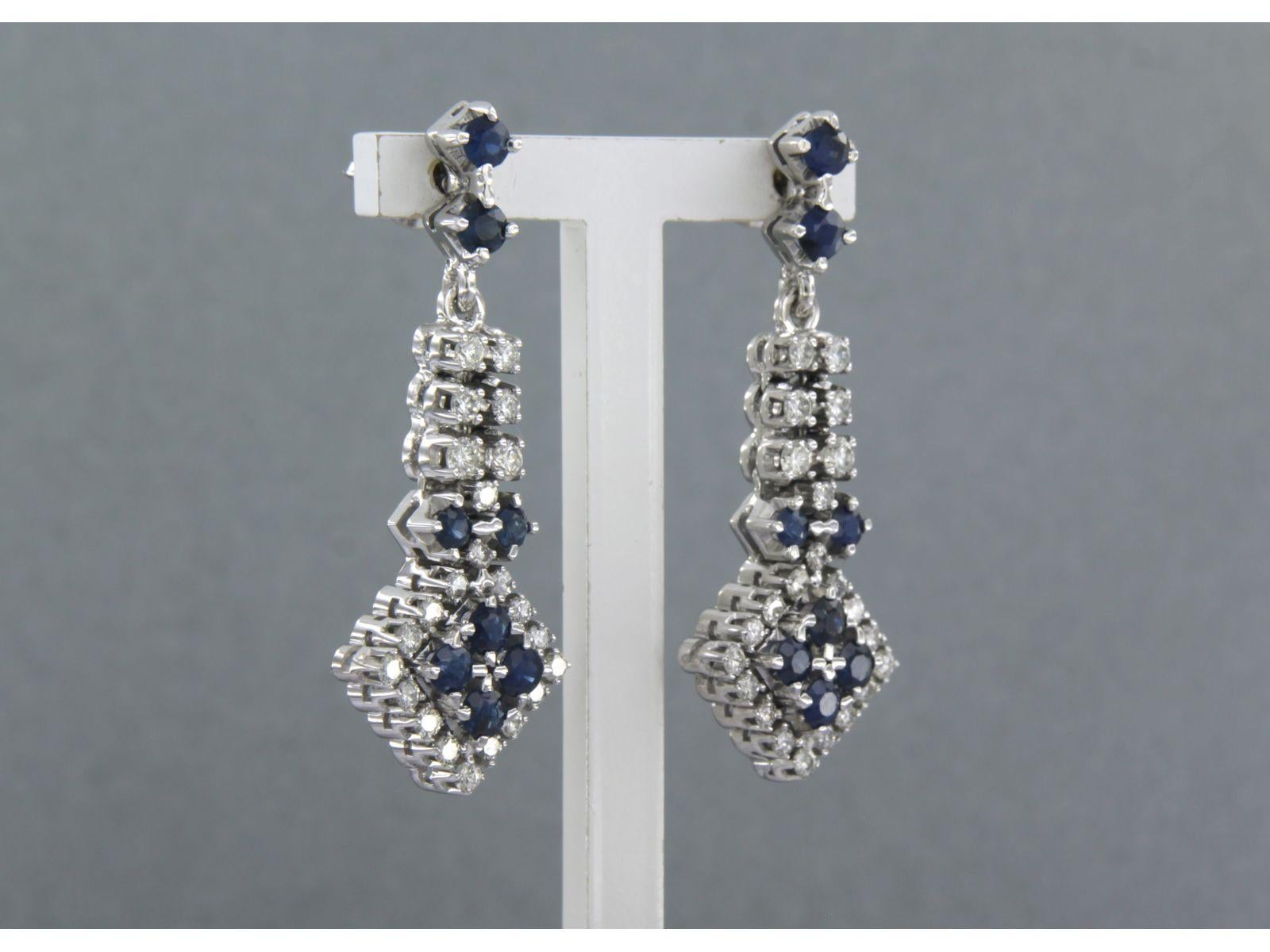 Moderne Boucles d'oreilles avec saphir et diamant taille brillant jusqu'à 1,30ct 12,0 grammes or 18k en vente