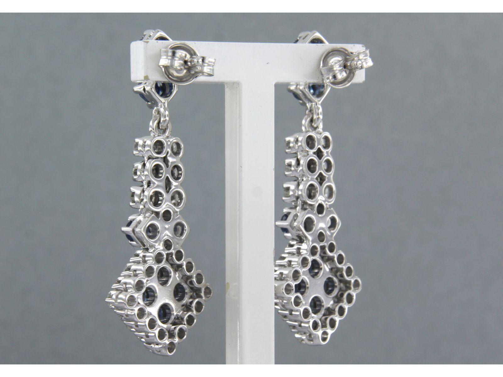 Taille brillant Boucles d'oreilles avec saphir et diamant taille brillant jusqu'à 1,30ct 12,0 grammes or 18k en vente