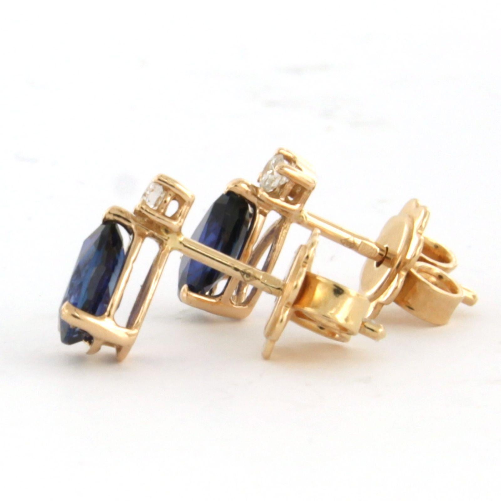 Earrings with sapphire and brilliant cut diamonds up to 0.08ct 18k pink gold For Sale 1