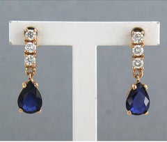 Orecchini con zaffiro e diamanti taglio brillante fino a 0,24ct in oro 18k 2,3 grammi
