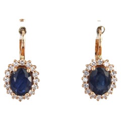 Boucles d'oreilles avec saphir et diamants taille brillant jusqu'à 0,56ct or 18k
