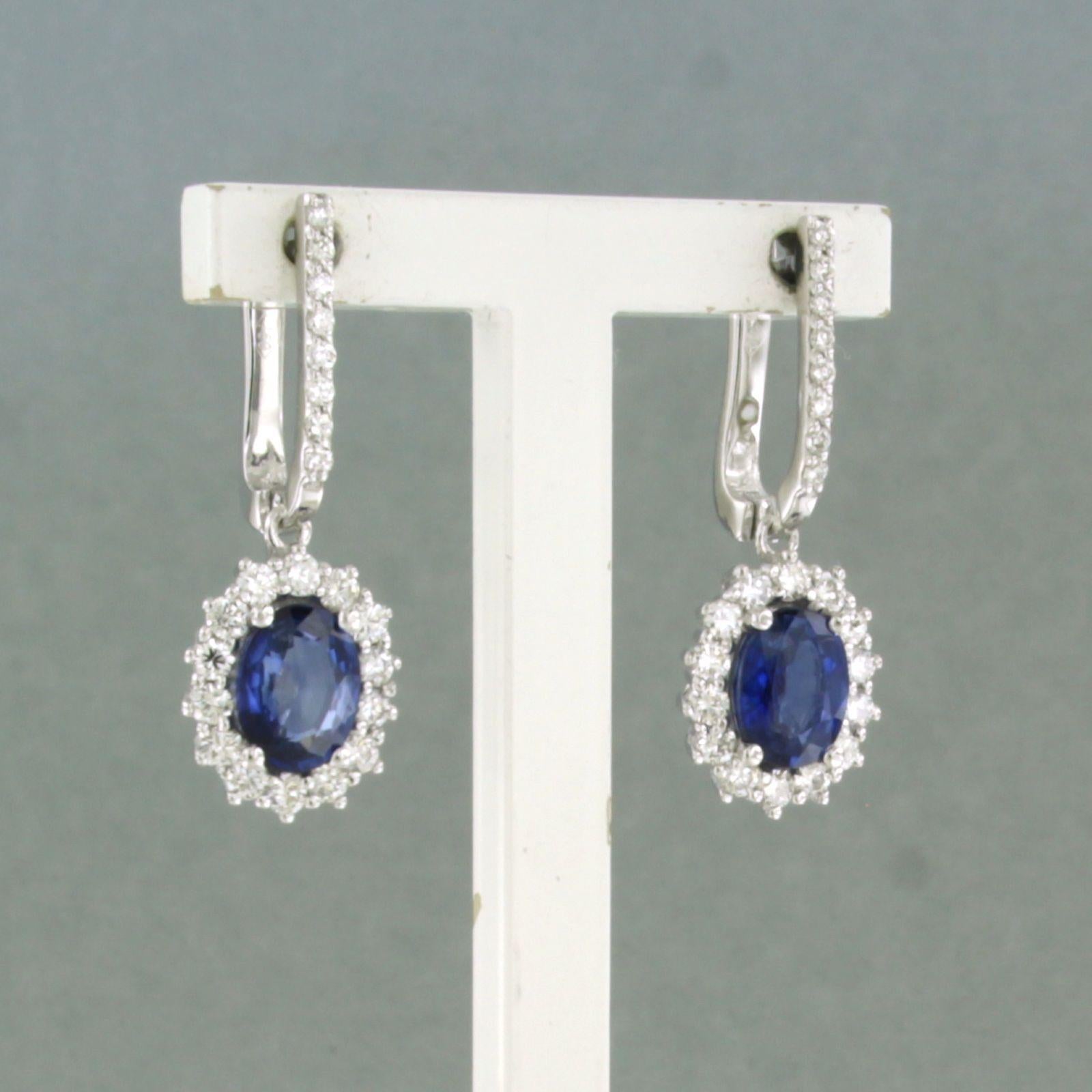 Boucles d'oreilles avec saphir et diamants taille brillant jusqu'à 0,72ct Or 18k 4,8 grammes Pour femmes en vente