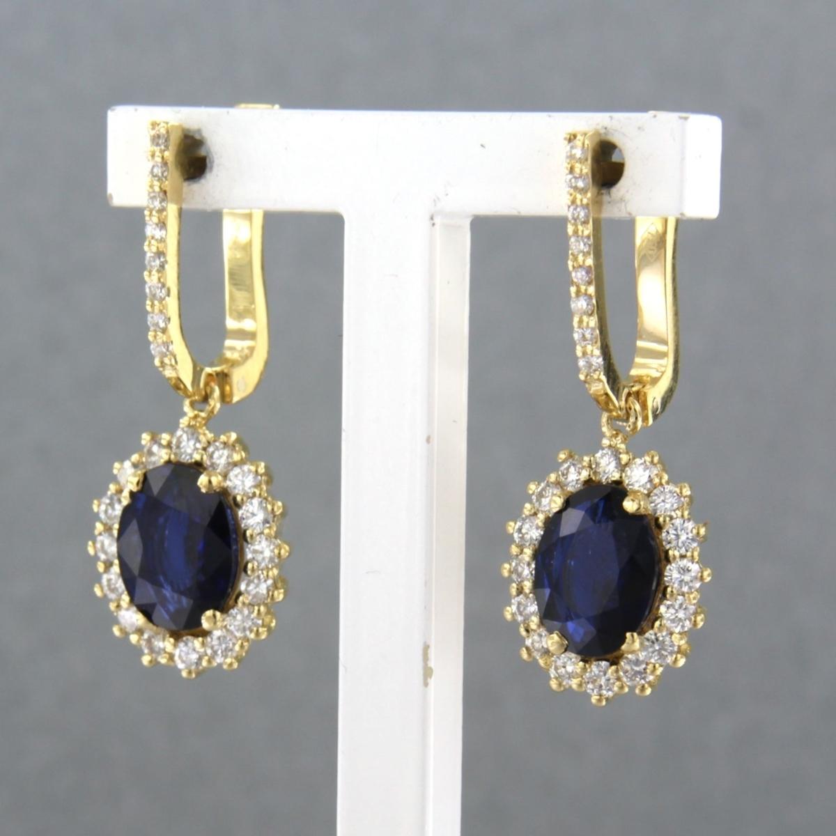 Pendientes con zafiro y diamantes talla brillante hasta 0,72ct Oro de 18k Moderno en venta