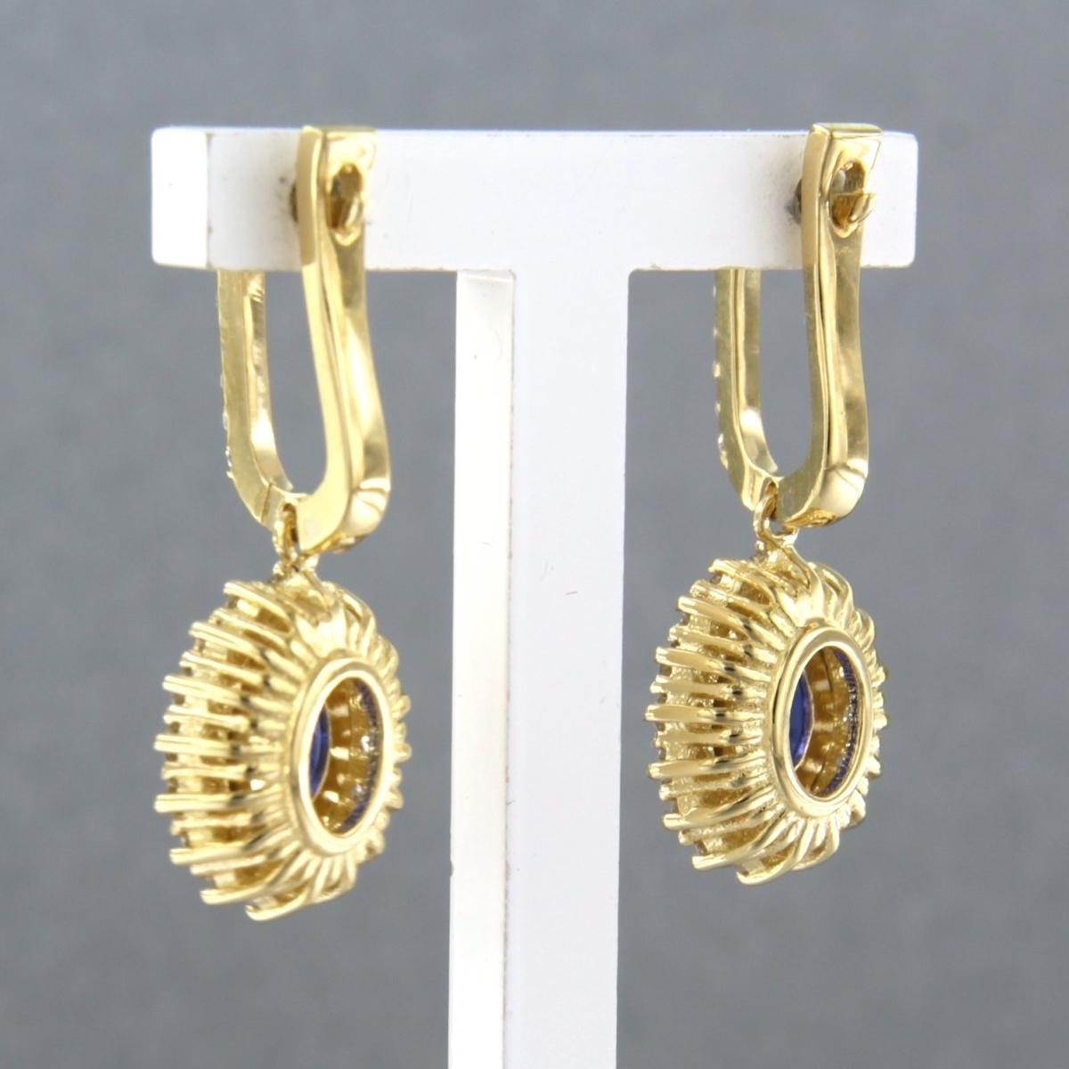 Pendientes con zafiro y diamantes talla brillante hasta 0,72ct Oro de 18k Corte brillante en venta