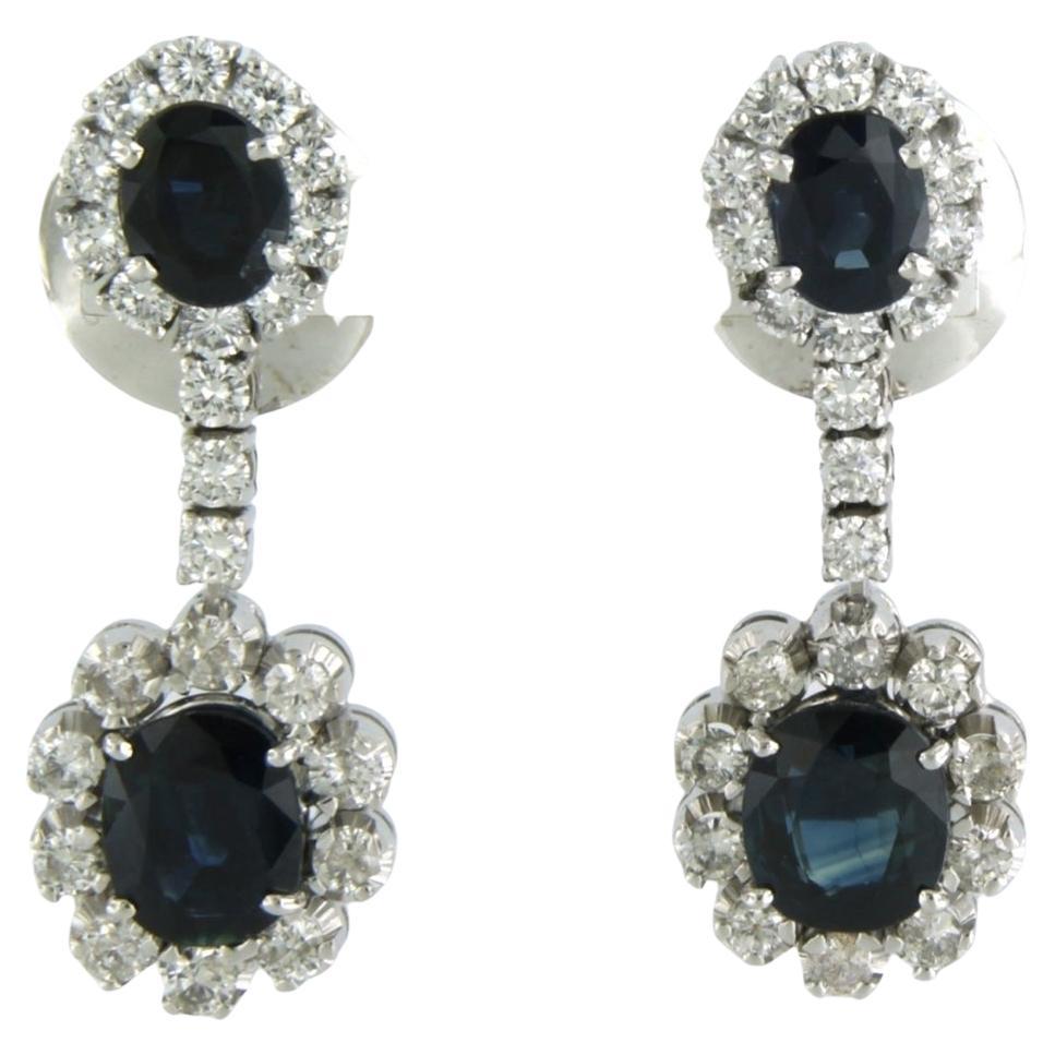 Orecchini con zaffiro e diamanti taglio brillante fino a 1,50ct in oro bianco 14k