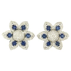 Pendientes con zafiro y diamantes de talla brillante de hasta 5,00 ct, en oro de 18 k