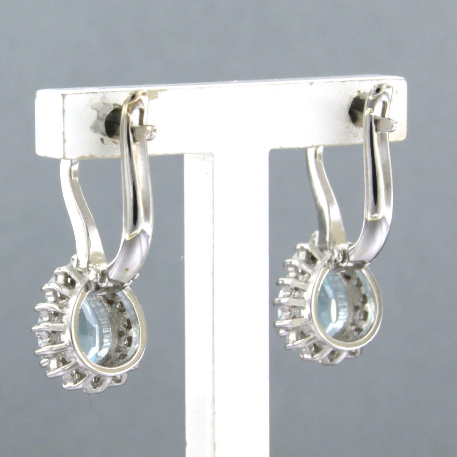 Earrings with Topaz and Diamond 18k white gold For Sale 1