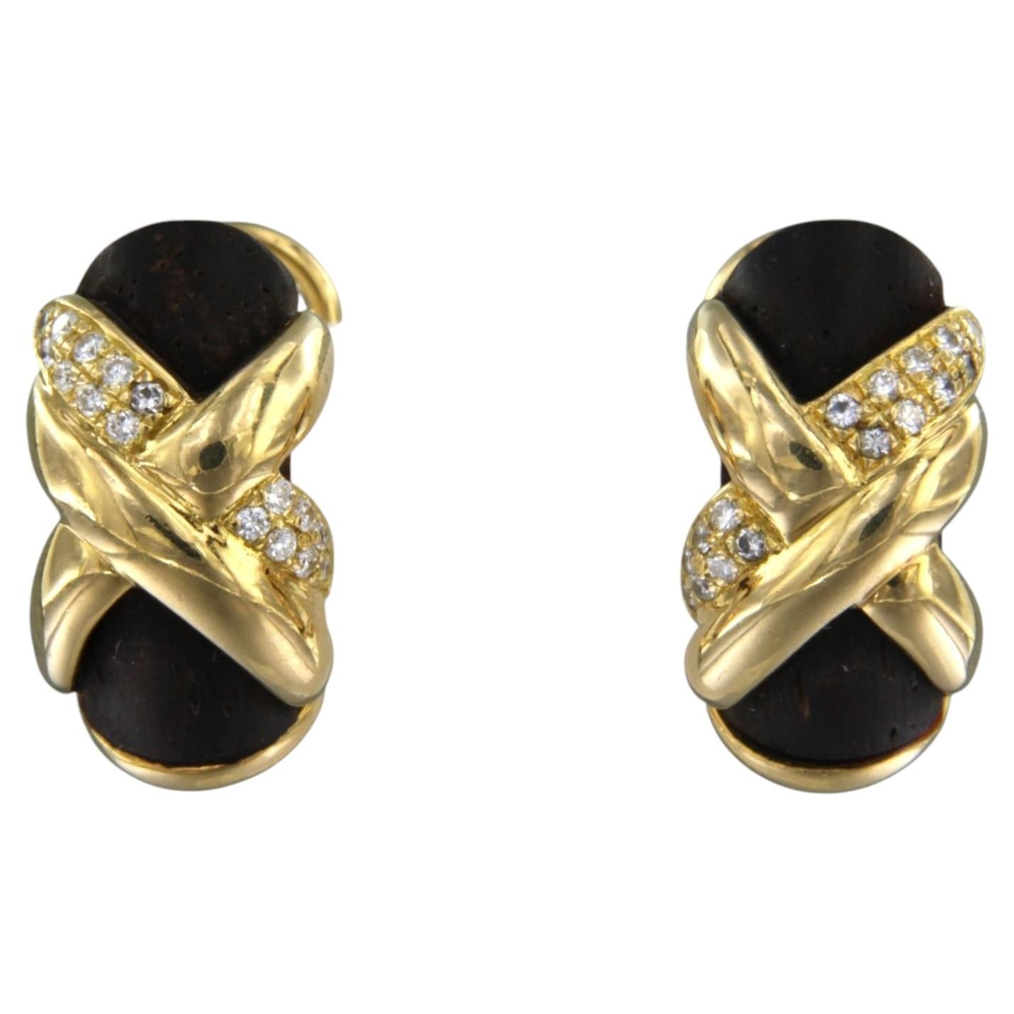 Pendientes con resina de árbol y diamantes talla brillante de hasta 0,32 ct Oro de 18k en venta