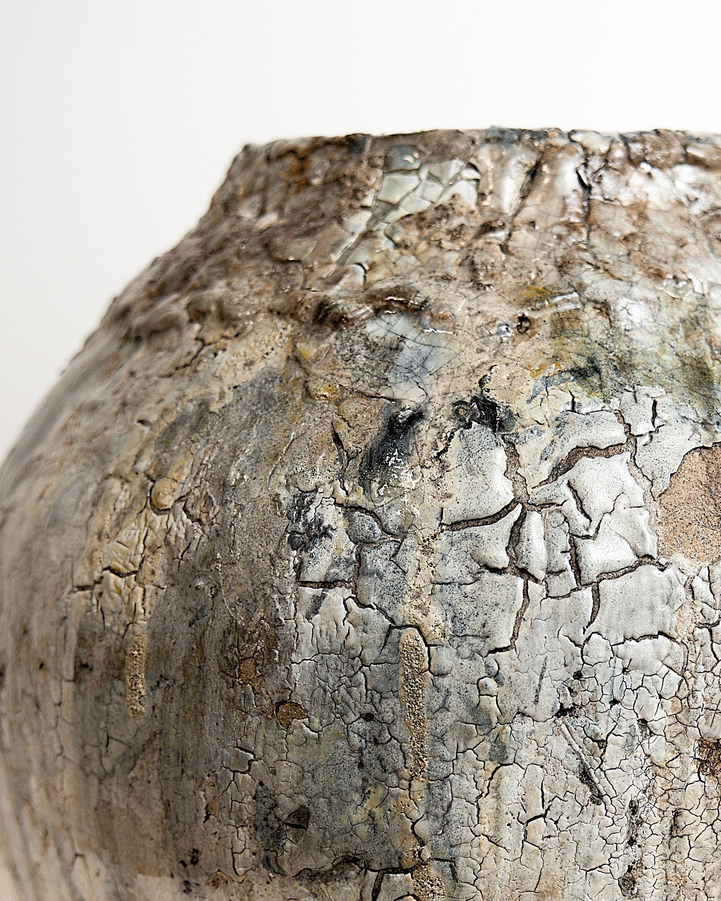 Earth Crackle Moon Jar 200 1